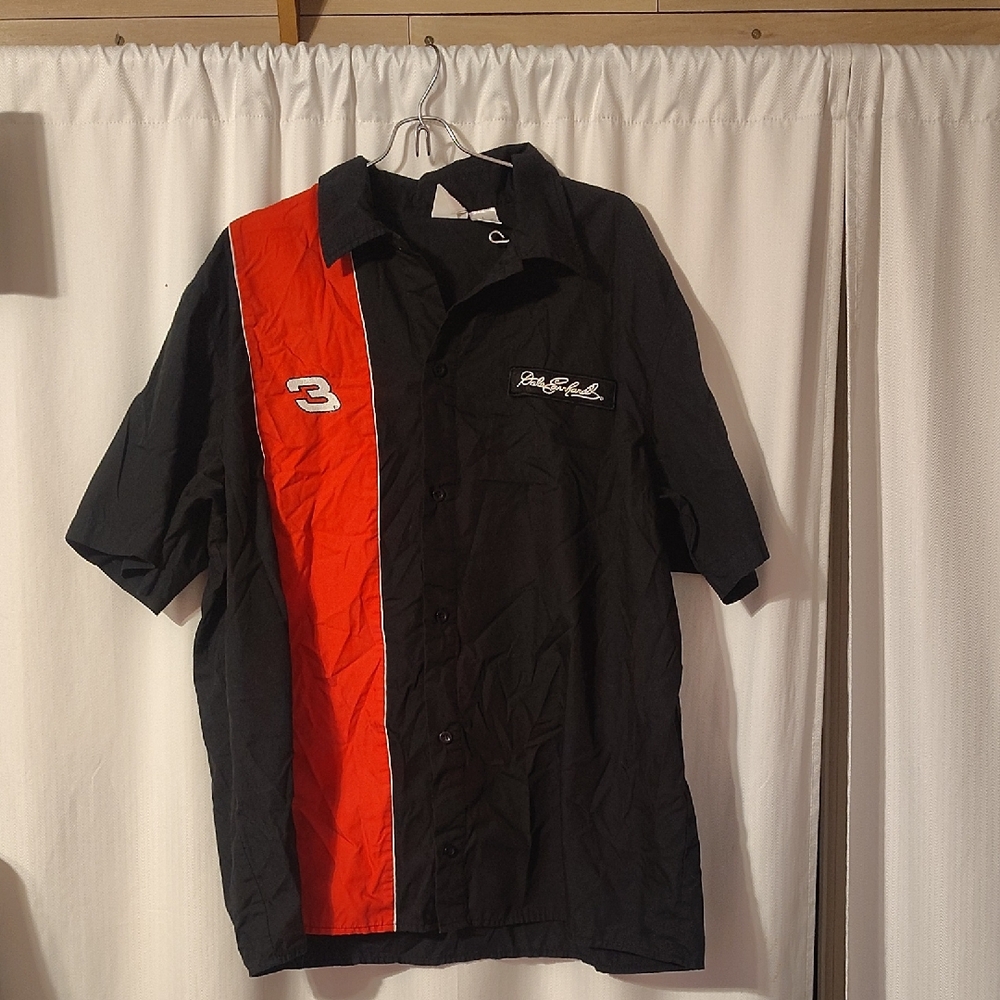 Winners Circle Dale Earnhardt Black and Red Button-Up Shirt